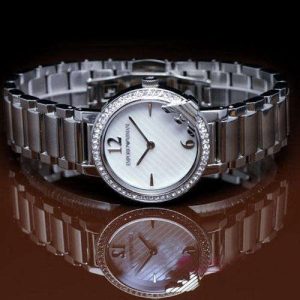 Montre femme Emporio Armani réf. AR0746, mouvement quartz, boîtier 28 mm, acier inoxydable – deuxième vue