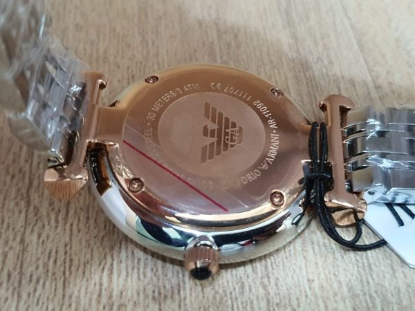 Montre femme Emporio Armani Gianni Bar réf. AR11092, mouvement quartz, boîtier 32 mm – deuxième vue