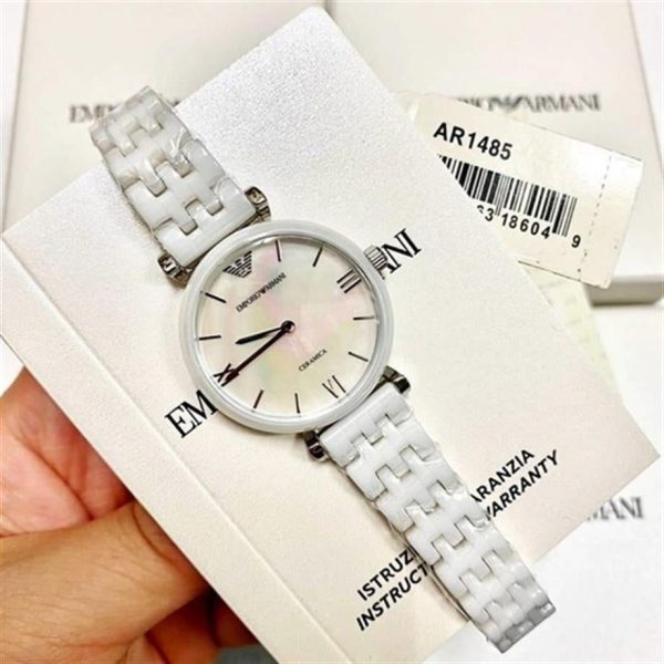 Montre femme Emporio Armani Giannti Bar réf. AR1485, mouvement quartz, boîtier 30 mm, céramique – deuxième vue