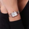 Montre femme Emporio Armani Retro réf. AR11147, mouvement quartz, acier inoxydable, verre minéral – troisième vue