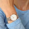 Montre femme Emporio Armani Retro réf. AR1683, mouvement quartz, acier inoxydable – quatrième vue