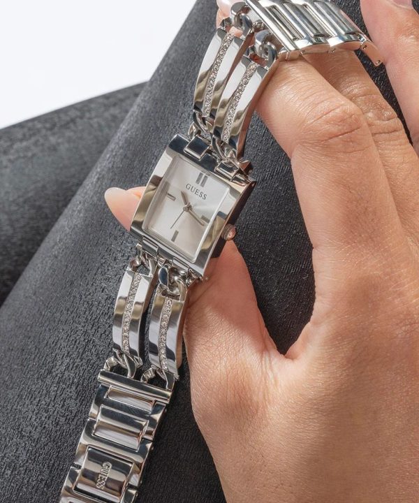 Montre femme Guess réf. GW0668L1, mouvement quartz, boîtier 24 mm, acier inoxydable – deuxième vue