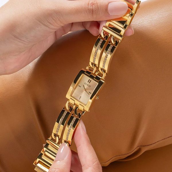 Montre femme Guess réf. GW0668L2, mouvement quartz, boîtier 24 mm, acier inoxydable – troisième vue