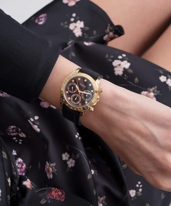 Montre femme Guess réf. GW0315L1, mouvement quartz, boîtier 38 mm, silicone, verre minéral, étanche 50 m – vue principale, Horlova Maroc