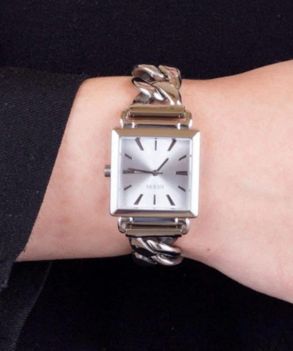 Montre femme Guess Féminité réf. W1029L1, mouvement quartz, boîtier 28 mm, acier inoxydable, verre minéral – deuxième vue