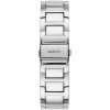 Montre femme Guess Frontier 40 mm réf. W1156L1, cadran argenté, bracelet acier – vue de trois-quarts
