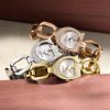 Montre femme Guess Gia réf. GW0683L1, mouvement quartz, boîtier 22 mm, acier inoxydable – troisième vue