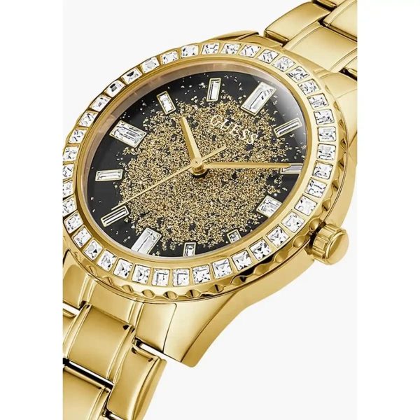 Montre femme Guess Glitter 38 mm réf. GW0405L2, cadran noir, bracelet acier – vue de trois-quarts