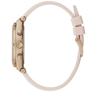 Montre femme Guess Heiress 38 mm réf. GW0407L3, cadran rose, bracelet silicone – vue de trois-quarts