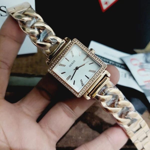 Montre femme Guess Vanity Diamonds réf. W1030L4, mouvement quartz, boîtier 28 mm, acier inoxydable – vue principale, Horlova Maroc