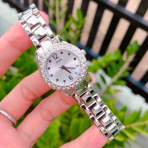 Montre femme Guess réf. W0889L1, mouvement quartz, acier inoxydable, verre minéral – vue principale, Horlova Maroc