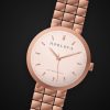 Montre femme Ifrane Rose Horlova – sur fond noir, cadran rose poudré, bracelet maille ton or rose