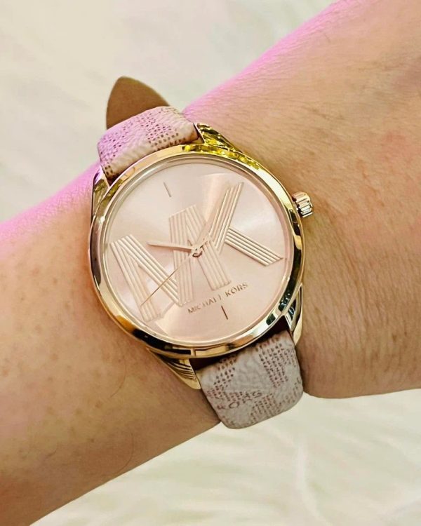 Montre femme Michael Kors réf. MK2861, mouvement quartz, boîtier 33 mm, acier inoxydable, cuir – troisième vue