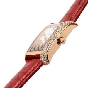 Montre femme Michael Kors 33 mm réf. MK4689, cadran blanc, bracelet cuir – vue de trois-quarts