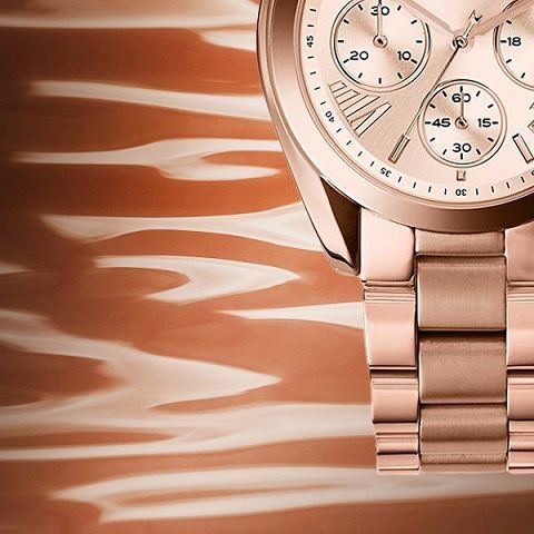 Montre femme Michael Kors Bradshaw Charme réf. MK5798, mouvement quartz, boîtier 36 mm, acier inoxydable – quatrième vue