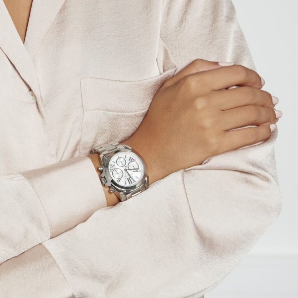 Montre femme Michael Kors Bradshaw Glamour réf. MK6174, chronographe quartz, boîtier 36 mm, acier inoxydable, verre minéral – troisième vue