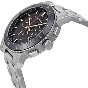 Montre homme Burberry The City 42 mm réf. BU9380, cadran noir, bracelet acier, mouvement quartz – vue de face | Horlova Maroc