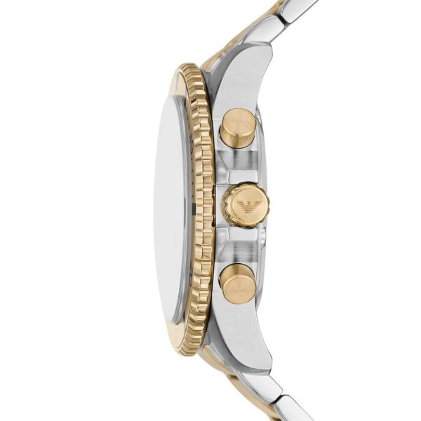 Montre homme Emporio Armani 43 mm réf. AR11606, bracelet acier, mouvement quartz chronographe – vue rapprochée