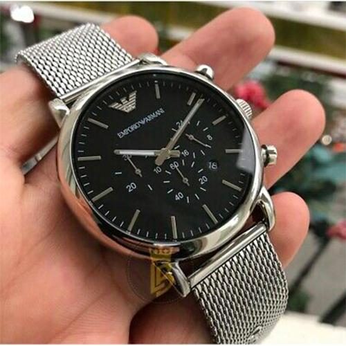 Montre homme Emporio Armani réf. AR1808, chronographe quartz, boîtier 46 mm, acier inoxydable, maille milanaise – troisième vue