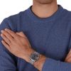 Montre homme Emporio Armani Aviator réf. AR11388, mouvement quartz, boîtier 43 mm, acier inoxydable, maille milanaise – quatrième vue