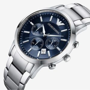 Montre homme Emporio Armani Classic 43 mm réf. AR2448, bracelet acier – vue de trois-quarts