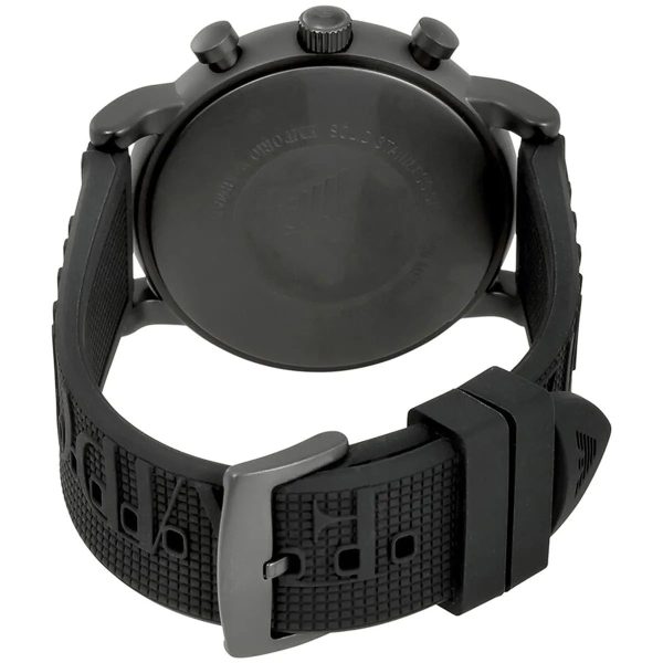 Montre homme Emporio Armani Luigi Xlarge 46 mm réf. AR11024, cadran noir, mouvement quartz chronographe – vue rapprochée