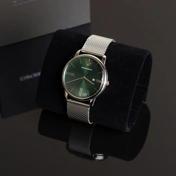 Montre homme Emporio Armani Minimalist réf. AR11578, mouvement quartz, boîtier 42 mm, acier inoxydable – troisième vue