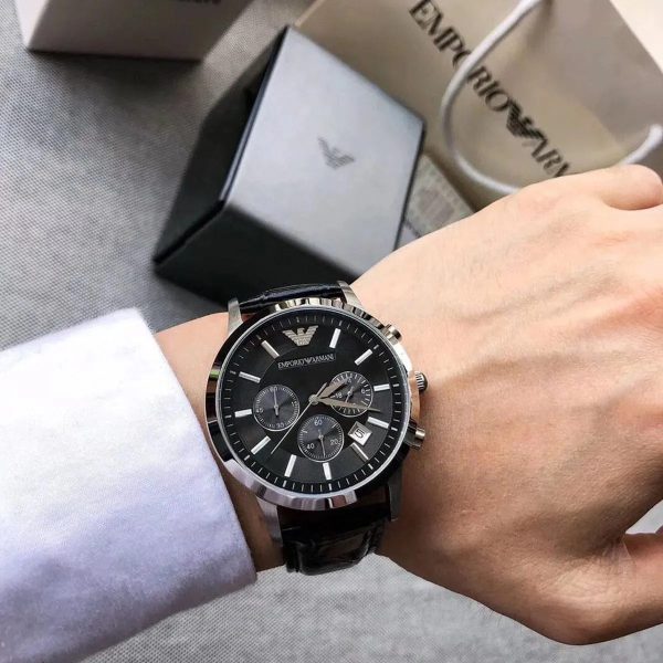 Montre homme Emporio Armani Renato réf. AR2447, mouvement quartz, boîtier 43 mm, acier inoxydable, cuir, étanche 50 m – deuxième vue