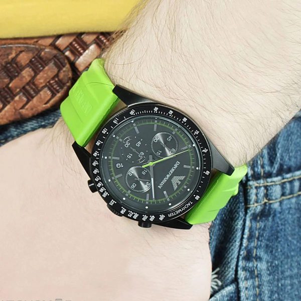 Montre homme Emporio Armani Tazio Grand réf. AR6115, chronographe quartz, boîtier 43 mm, silicone – vue principale, Horlova Maroc