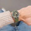 Montre homme Emporio Armani World Explorer réf. AR11638, mouvement quartz, boîtier 42 mm, silicone, étanche 100 m – troisième vue