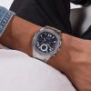 Montre homme Guess réf. GW0572G1, mouvement quartz, boîtier 42 mm, acier inoxydable, étanche 50 m – deuxième vue