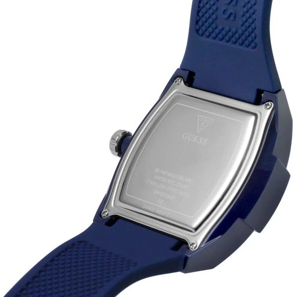 Montre homme Guess réf. GW0203G7, mouvement quartz, boîtier 43 mm, silicone – quatrième vue