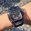 Montre homme Guess réf. GW0499G1, mouvement quartz, boîtier 43 mm, silicone – quatrième vue