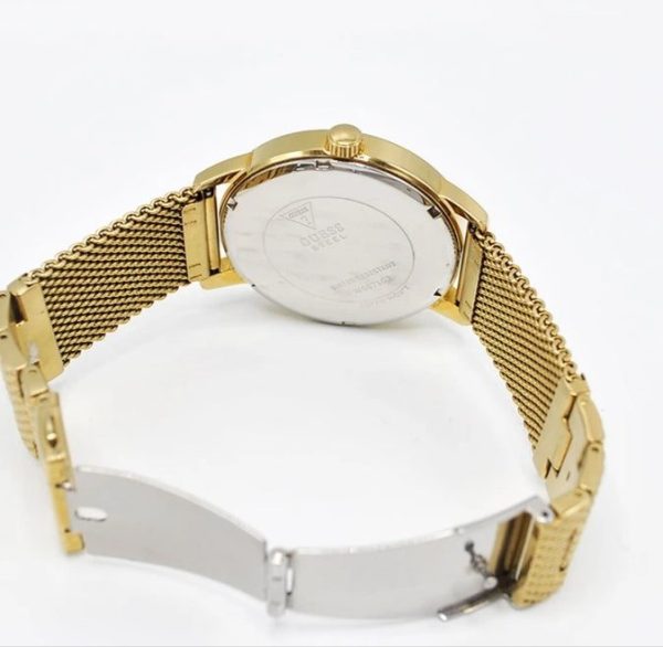 Montre homme Guess réf. W0871G2, chronographe quartz, boîtier 43 mm, acier inoxydable – troisième vue