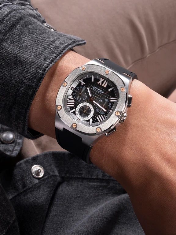 Montre homme Guess Burgundy réf. GW0571G1, chronographe quartz, acier inoxydable – vue principale, Horlova Maroc