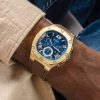 Montre homme Guess Burgundy réf. GW0571G5, chronographe quartz, acier inoxydable, silicone – troisième vue
