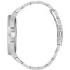 Montre homme Guess King Skeleton 48 mm réf. GW0497G1, bracelet acier – vue de trois-quarts