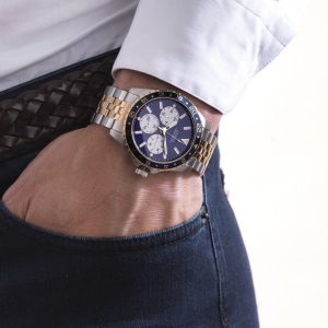 Montre homme Guess Odyssey réf. W1107G3, chronographe quartz, boîtier 44 mm, acier inoxydable – deuxième vue