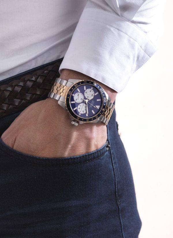 Montre homme Guess Odyssey réf. W1107G3, chronographe quartz, boîtier 44 mm, acier inoxydable – deuxième vue