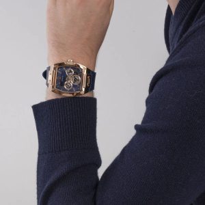 Montre homme Guess Phoenix réf. GW0202G4, mouvement quartz, boîtier 43 mm, silicone – vue principale, Horlova Maroc