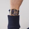 Montre homme Guess Phoenix réf. GW0202G4, mouvement quartz, boîtier 43 mm, silicone – troisième vue