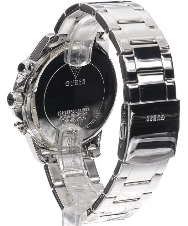 Montre homme Guess Walker 44 mm réf. GW0900G4, cadran bleu, bracelet acier – vue de trois-quarts