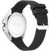 Montre homme Hugo Boss 44 mm réf. 1513716, bracelet silicone, mouvement quartz chronographe – vue de trois-quarts