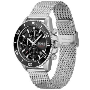 Montre homme Hugo Boss Amiral 46 mm réf. 1513904, cadran noir, bracelet acier – vue de trois-quarts