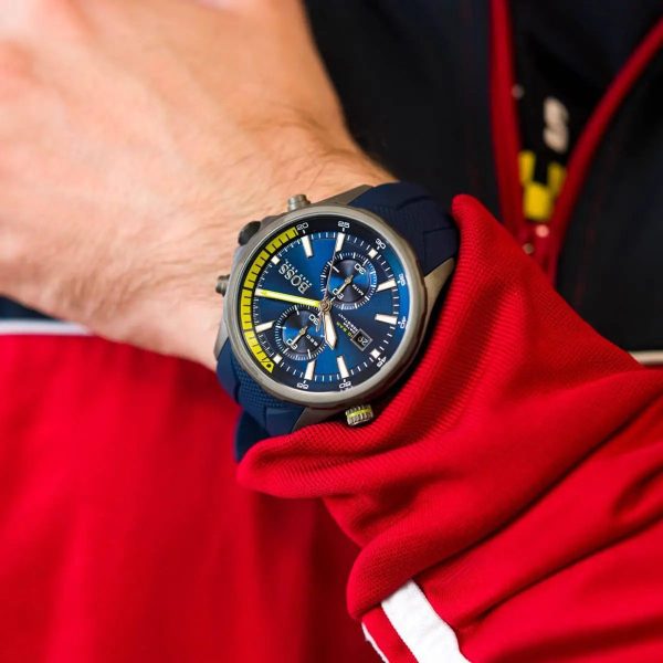 Montre homme Hugo Boss Globetrotter réf. 1513821, chronographe quartz, boîtier 46 mm, acier inoxydable, silicone – deuxième vue