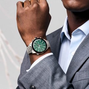 Montre homme Hugo Boss Globetrotter réf. 1513930, chronographe quartz, boîtier 46 mm, acier inoxydable, étanche 100 m – deuxième vue