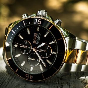 Montre homme Hugo Boss Ocean réf. 1513705, chronographe quartz, boîtier 46 mm, acier inoxydable – deuxième vue