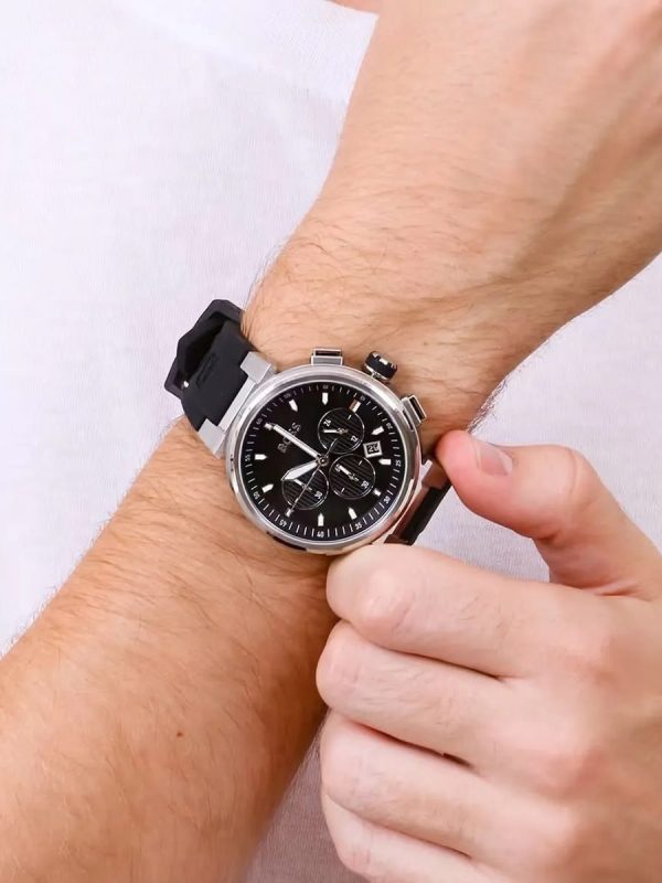 Montre homme Hugo Boss ONE réf. 1513997, chronographe quartz, boîtier 44 mm, acier inoxydable, silicone – quatrième vue