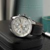 Montre homme Hugo Boss Skytraveller réf. 1514147, chronographe quartz, boîtier 44 mm, cuir – deuxième vue