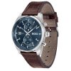 Montre homme Hugo Boss Skytraveller 44 mm réf. 1514194, cadran bleu, bracelet cuir – vue de trois-quarts